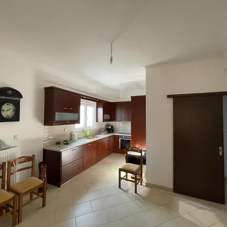 Mem Apartment Magoula (Evia)